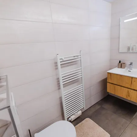 Skier's - View In Town! * Egidi