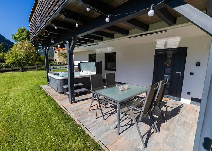 Skier's - View In Town! Appartamento